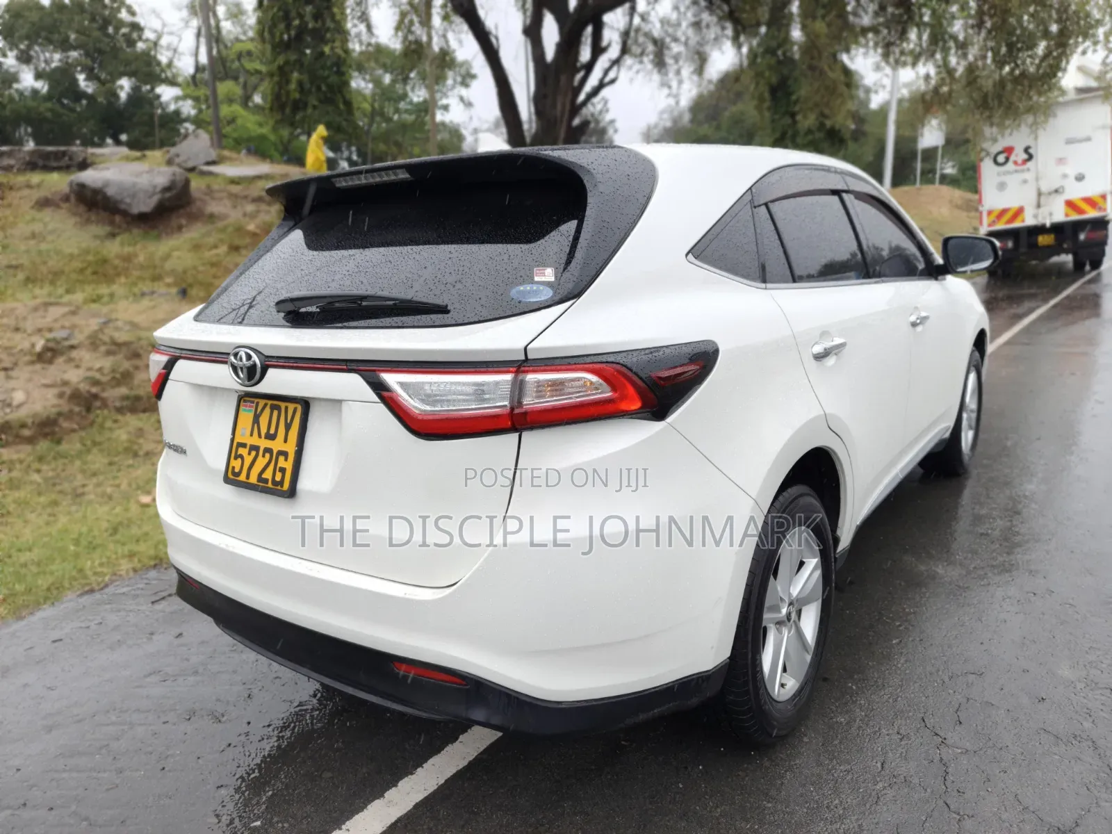 Toyota Harrier 2019 White
