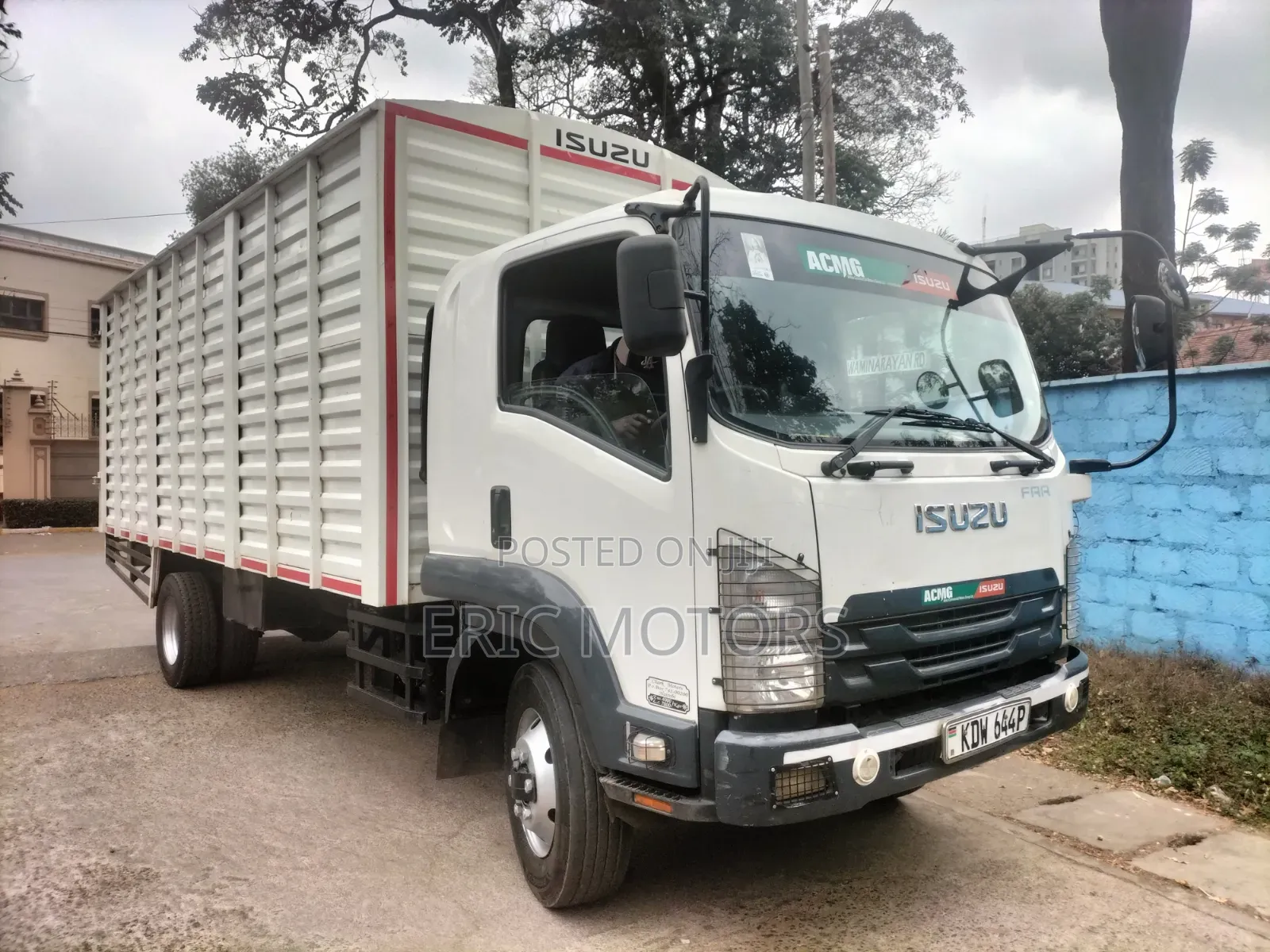 ISUZU FRR 90 F Series 2019 White