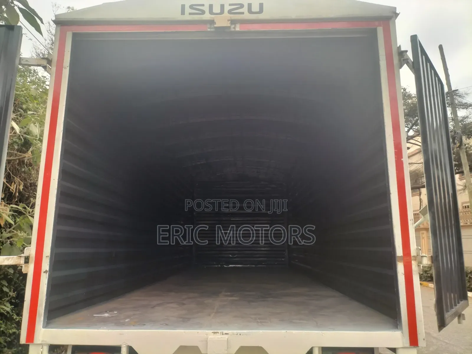 ISUZU FRR 90 F Series 2019 White