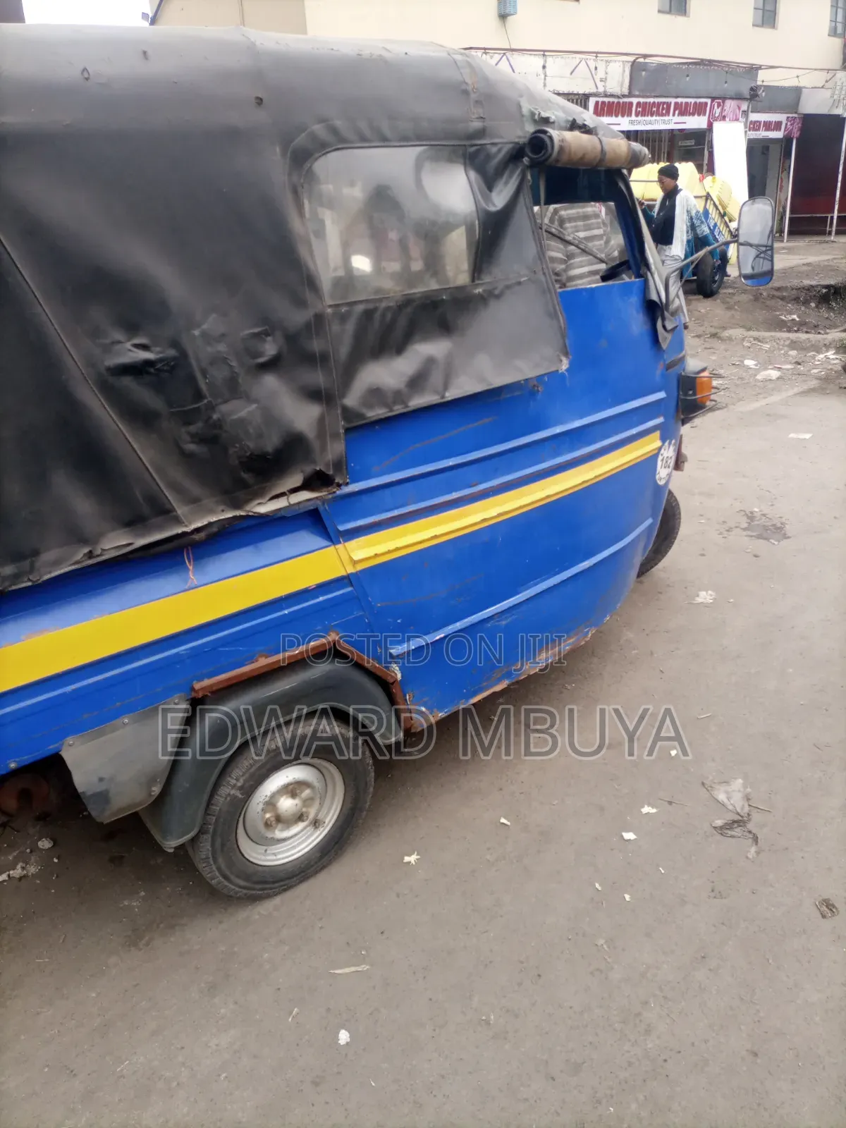 Piaggio 2024 Blue
