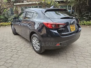 Mazda Axela 2015 Blue