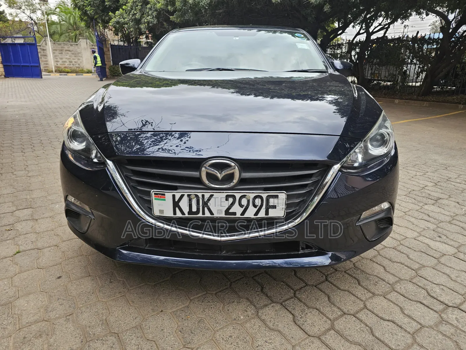 Mazda Axela 2015 Blue