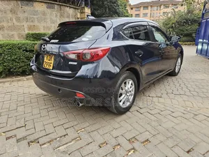 Mazda Axela 2015 Blue