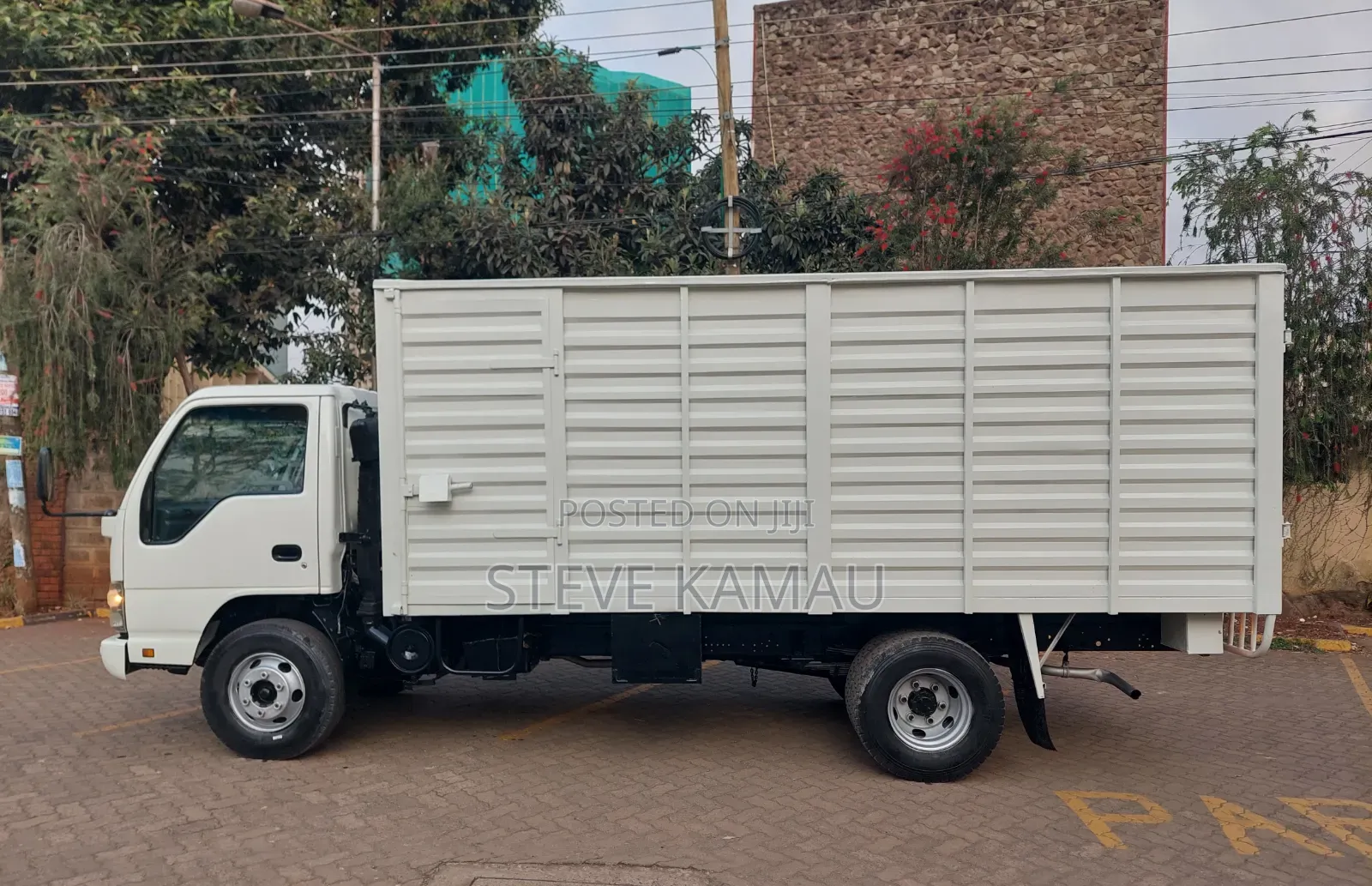 Isuzu NPR KCL