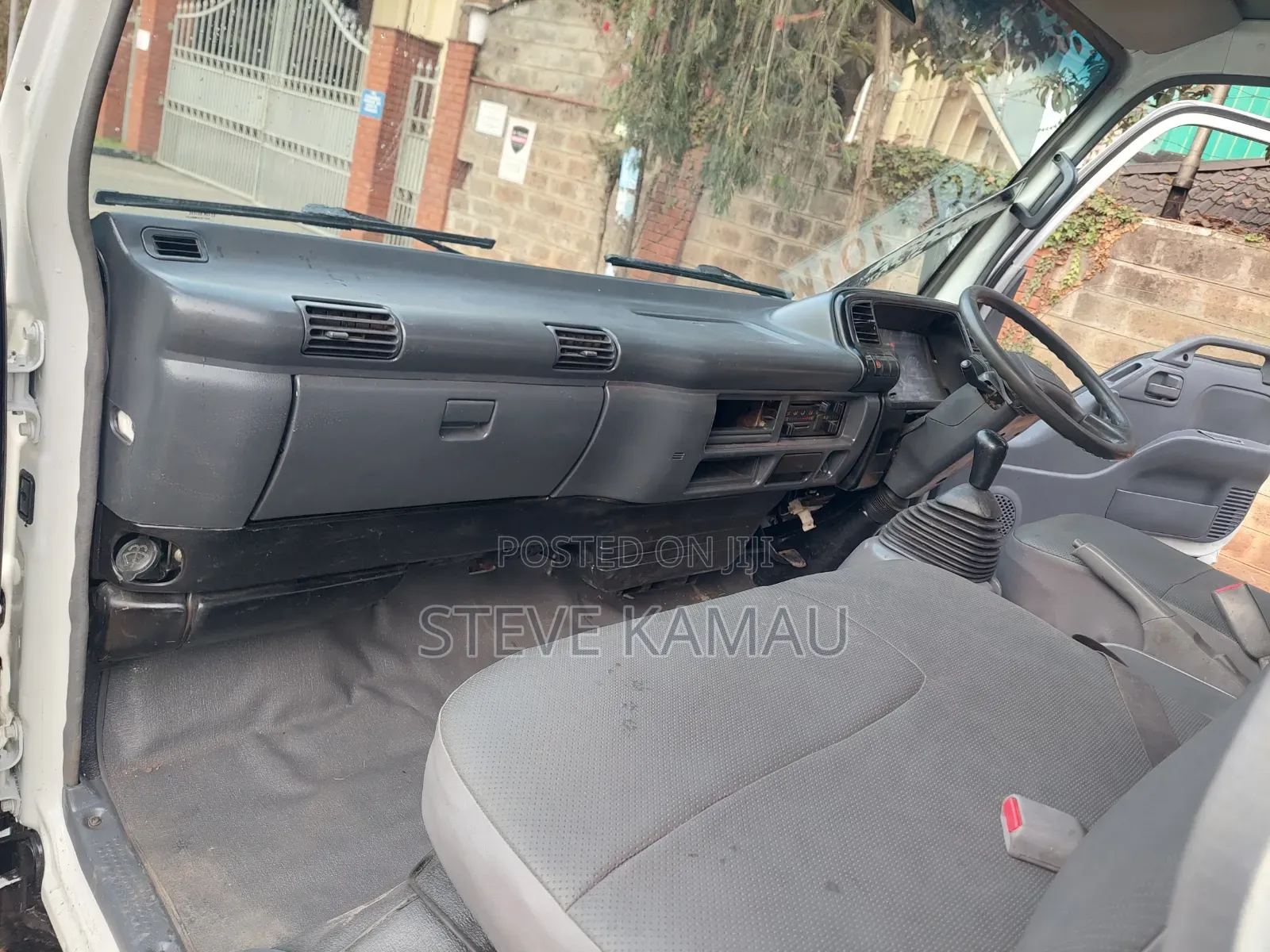 Isuzu NPR KCL