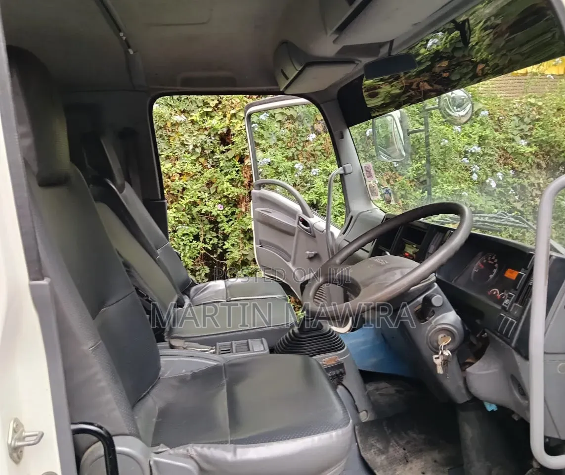 Isuzu FRR Closed Lorry 2020 White