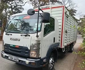 Isuzu FRR Closed Lorry 2020 White