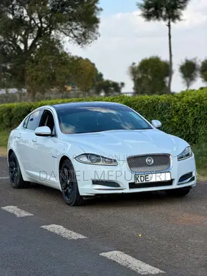 Jaguar XF 2014 White