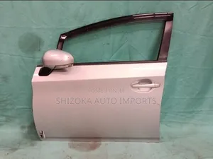 F Door Assy Lh Toyota Prius 2010