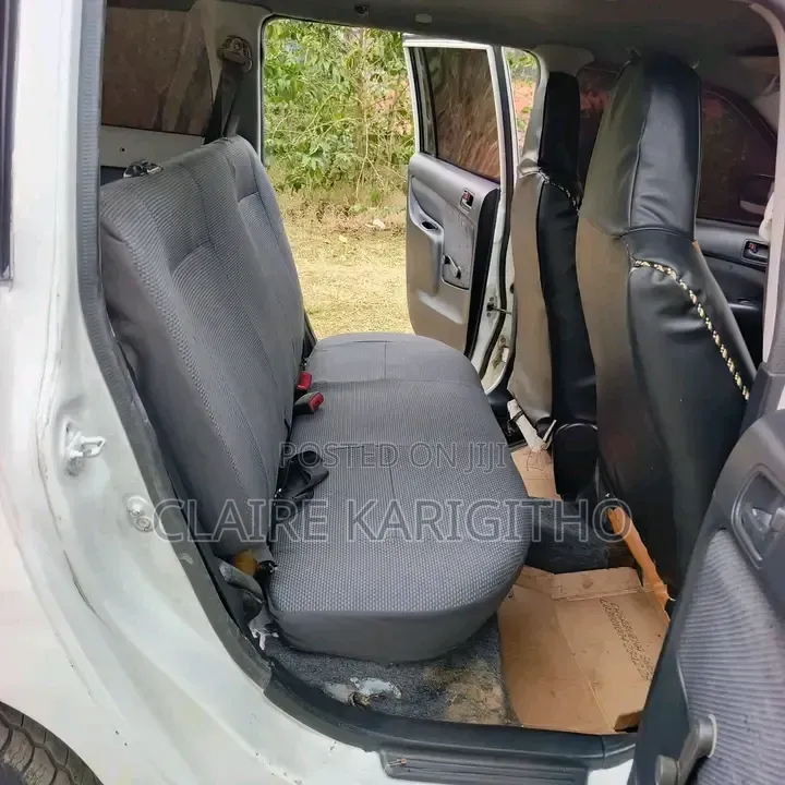 Toyota Succeed SV Premium 2014 White