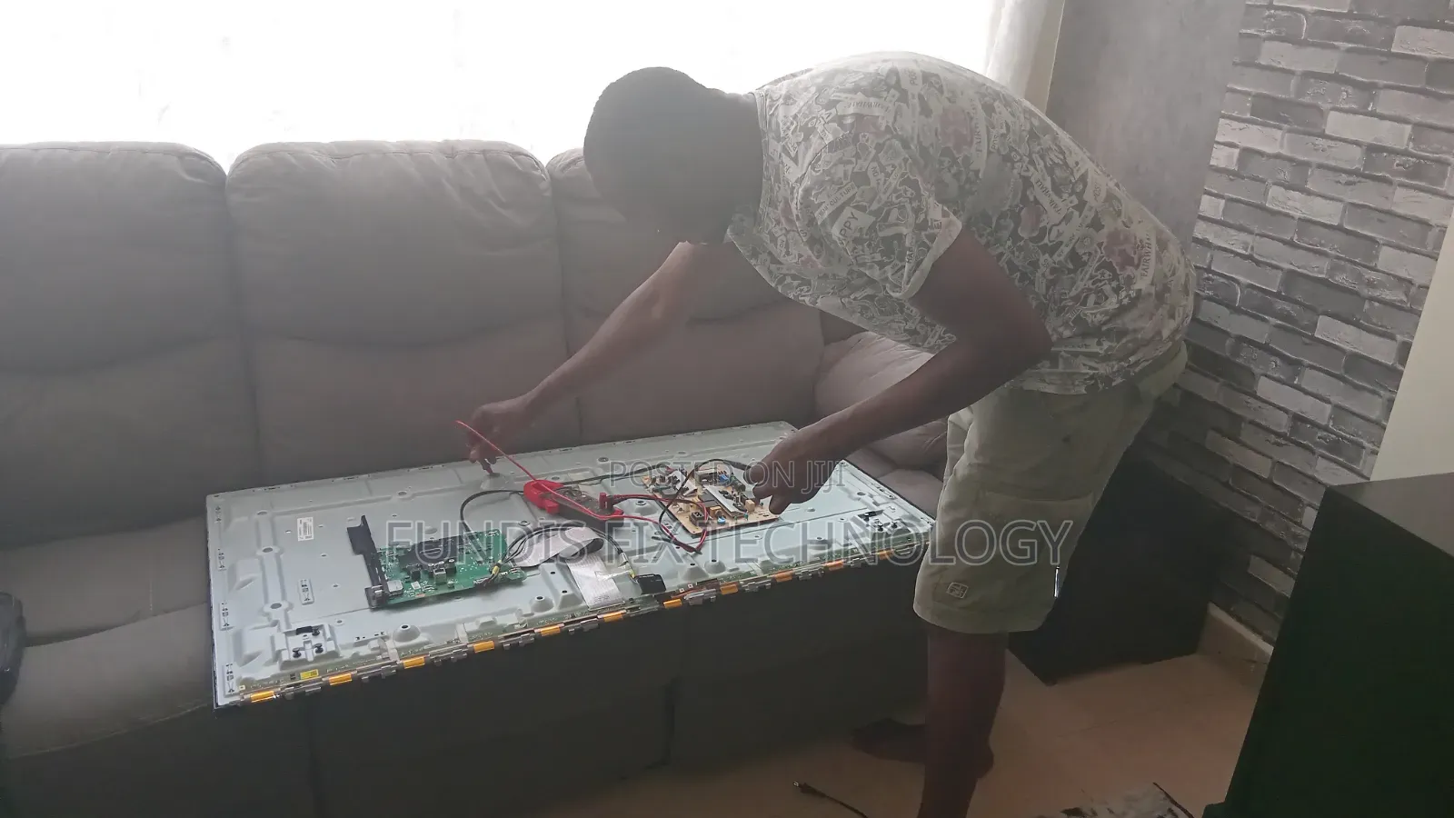 LED /LCD TV Screen and Home Theater System Repair Services