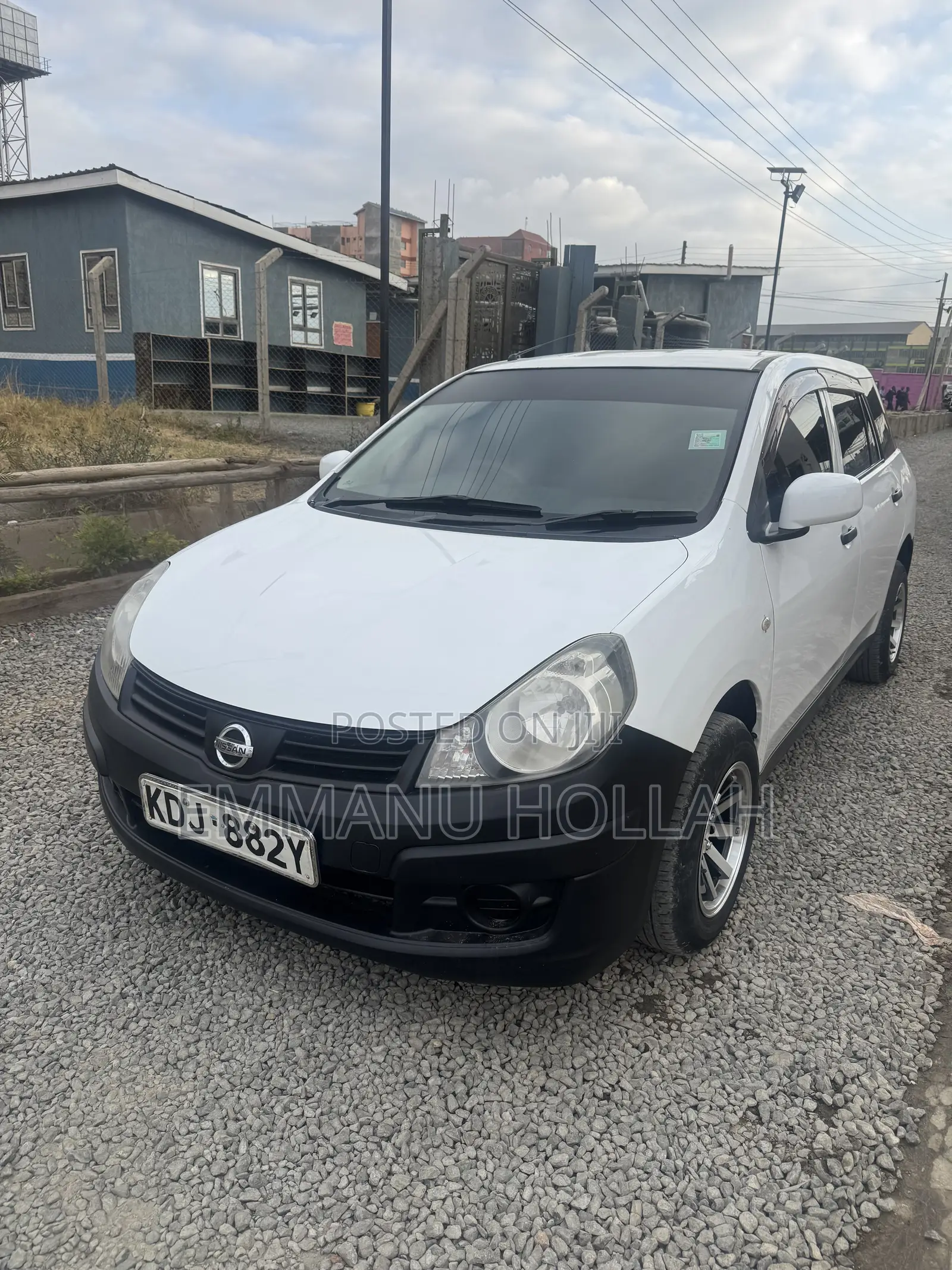 Nissan Advan 2015 White