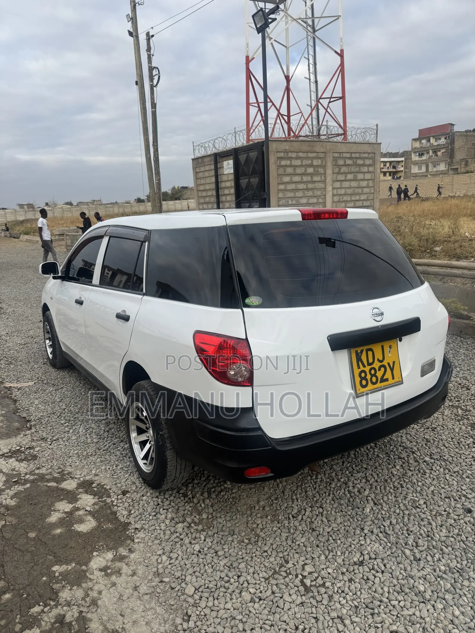 Nissan Advan 2015 White