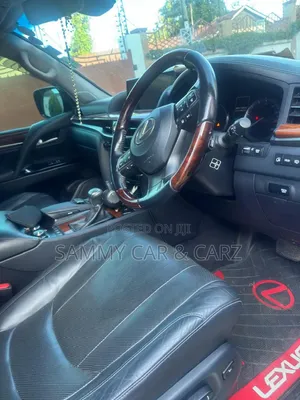 Lexus LX 570 AWD 2016 Black