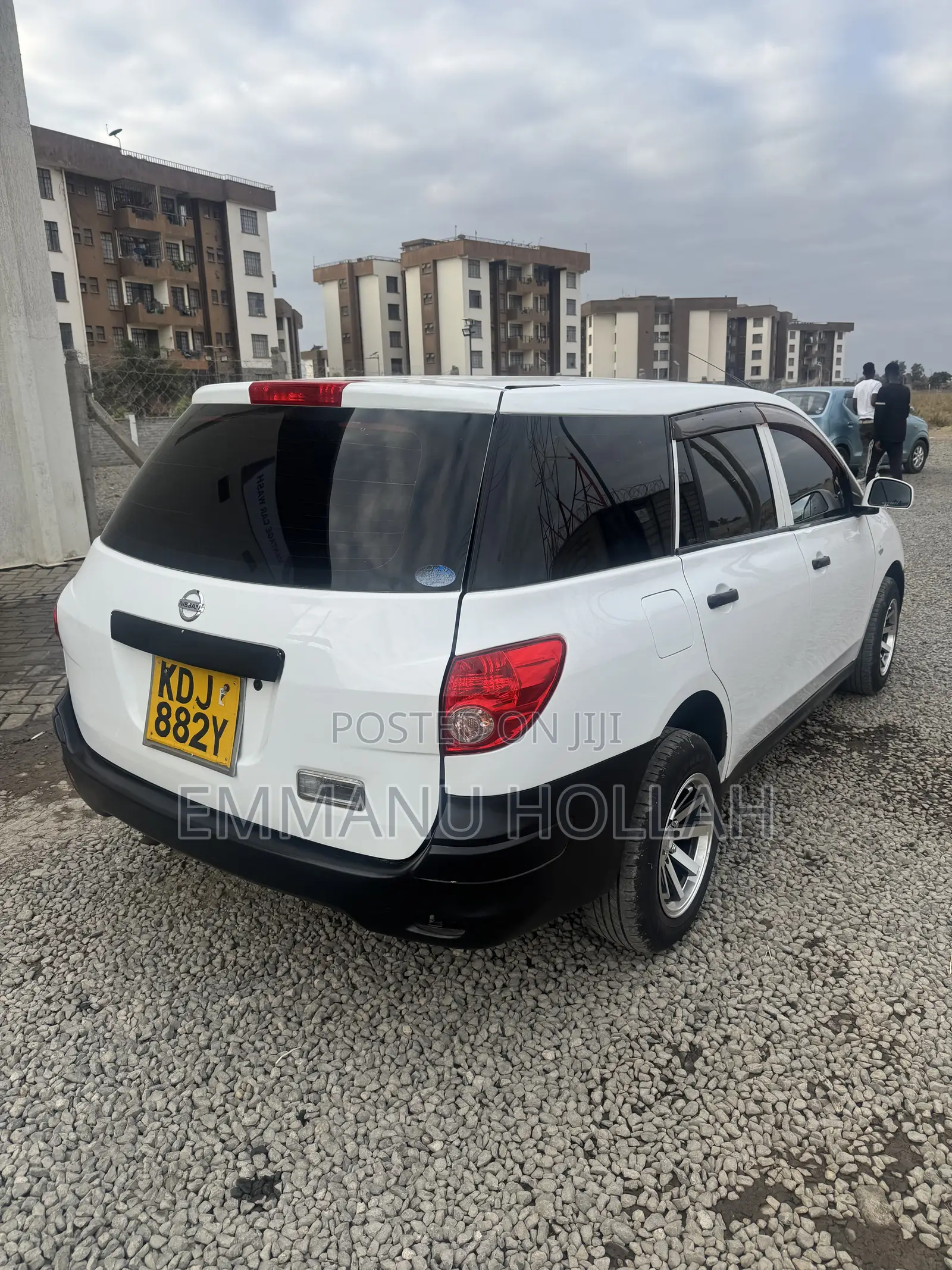 Nissan Advan 2015 White