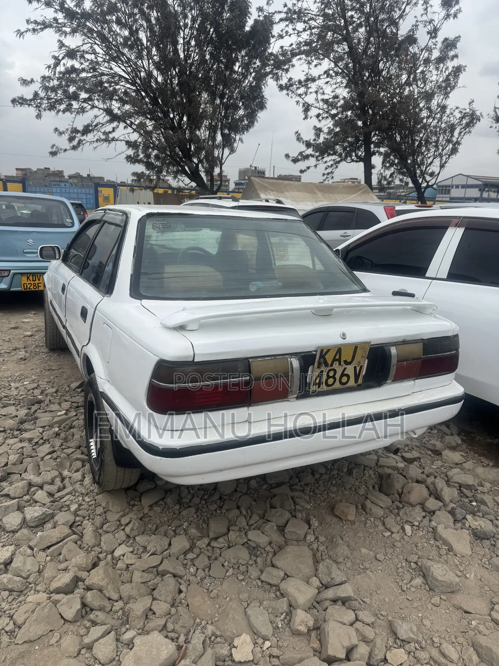 Toyota Corolla Sedan 1999 White