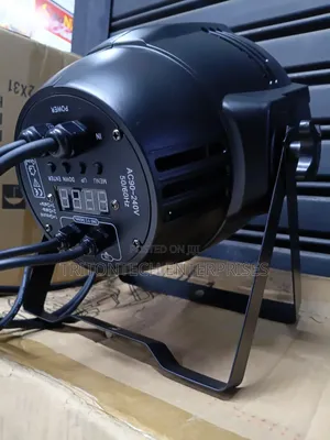 Create Stunning Light Shows With This 54-Led DMX Par Light