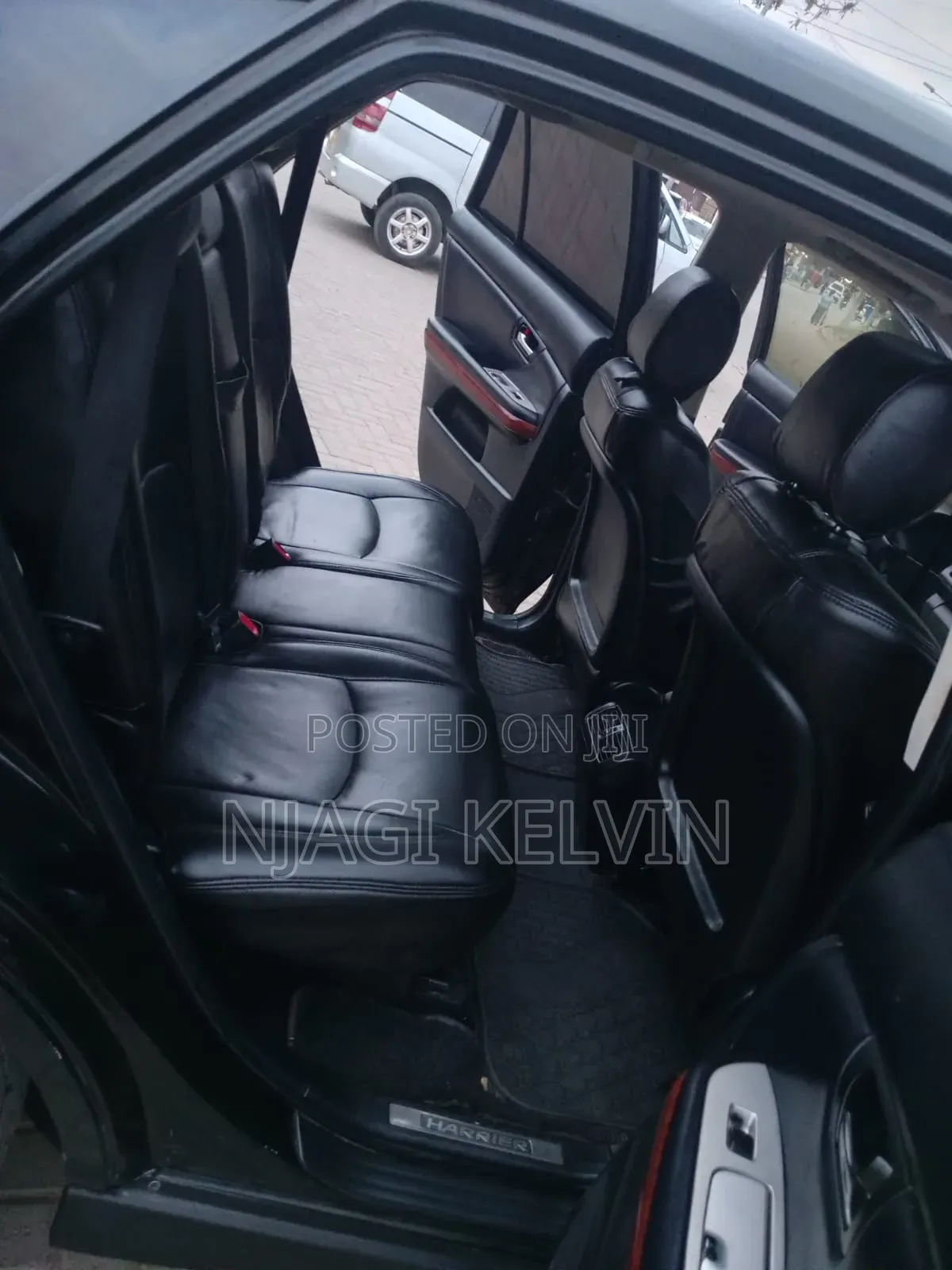 Toyota Harrier 2.4 2011 Black