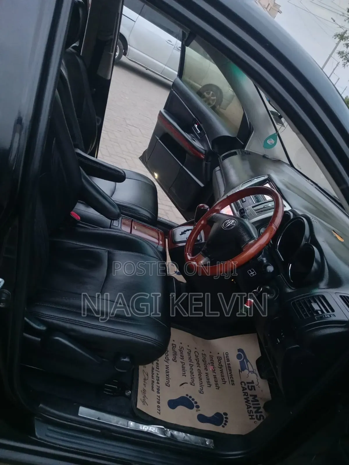 Toyota Harrier 2.4 2011 Black