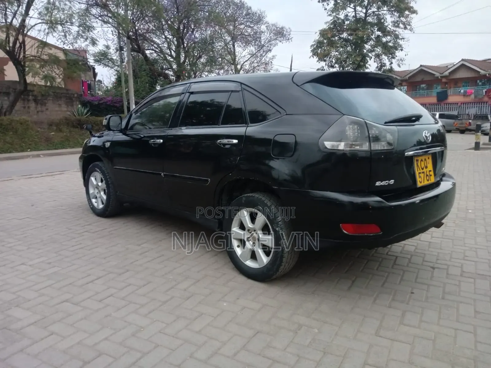 Toyota Harrier 2.4 2011 Black