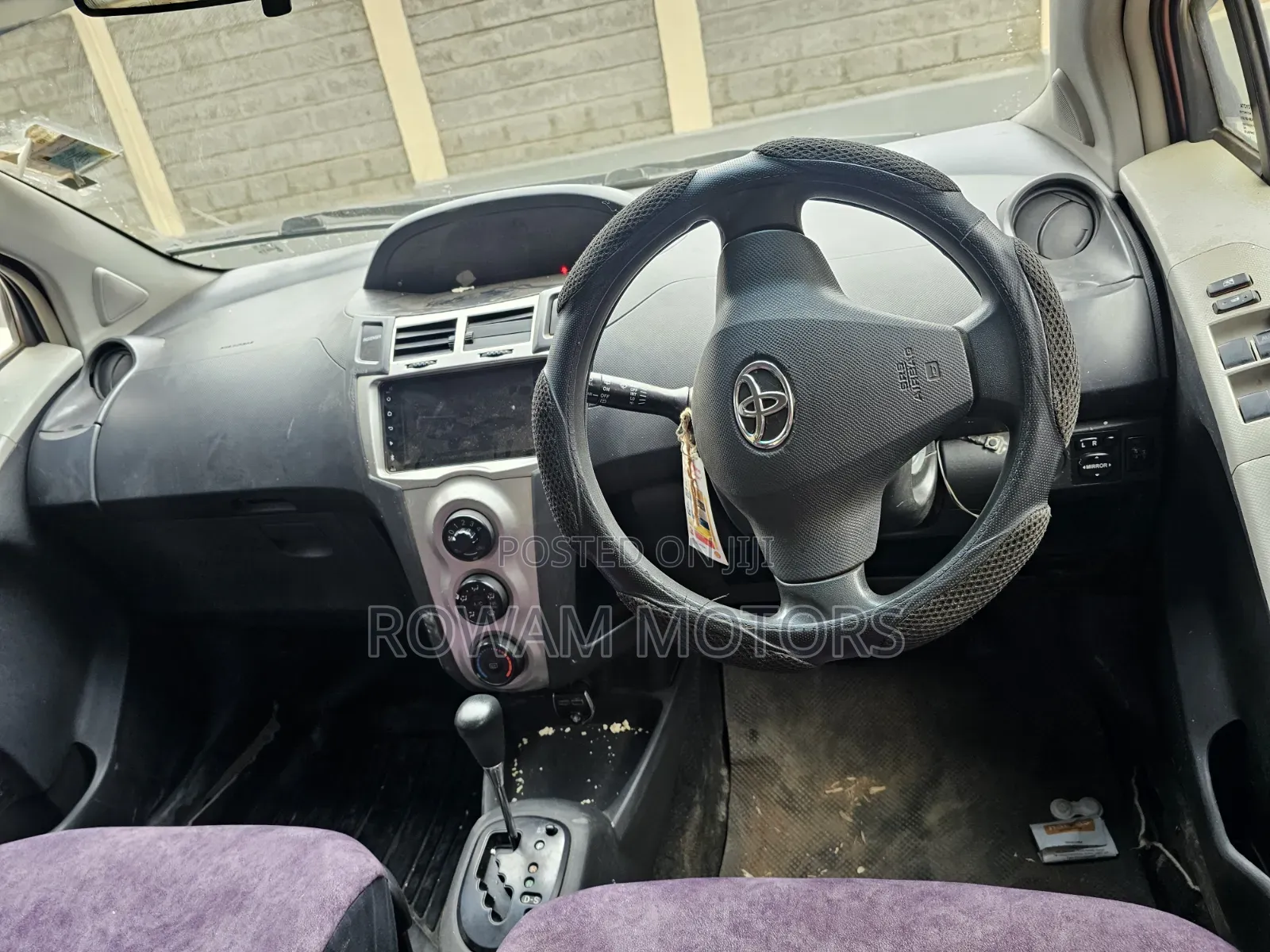 Toyota Vitz 2008 Pink