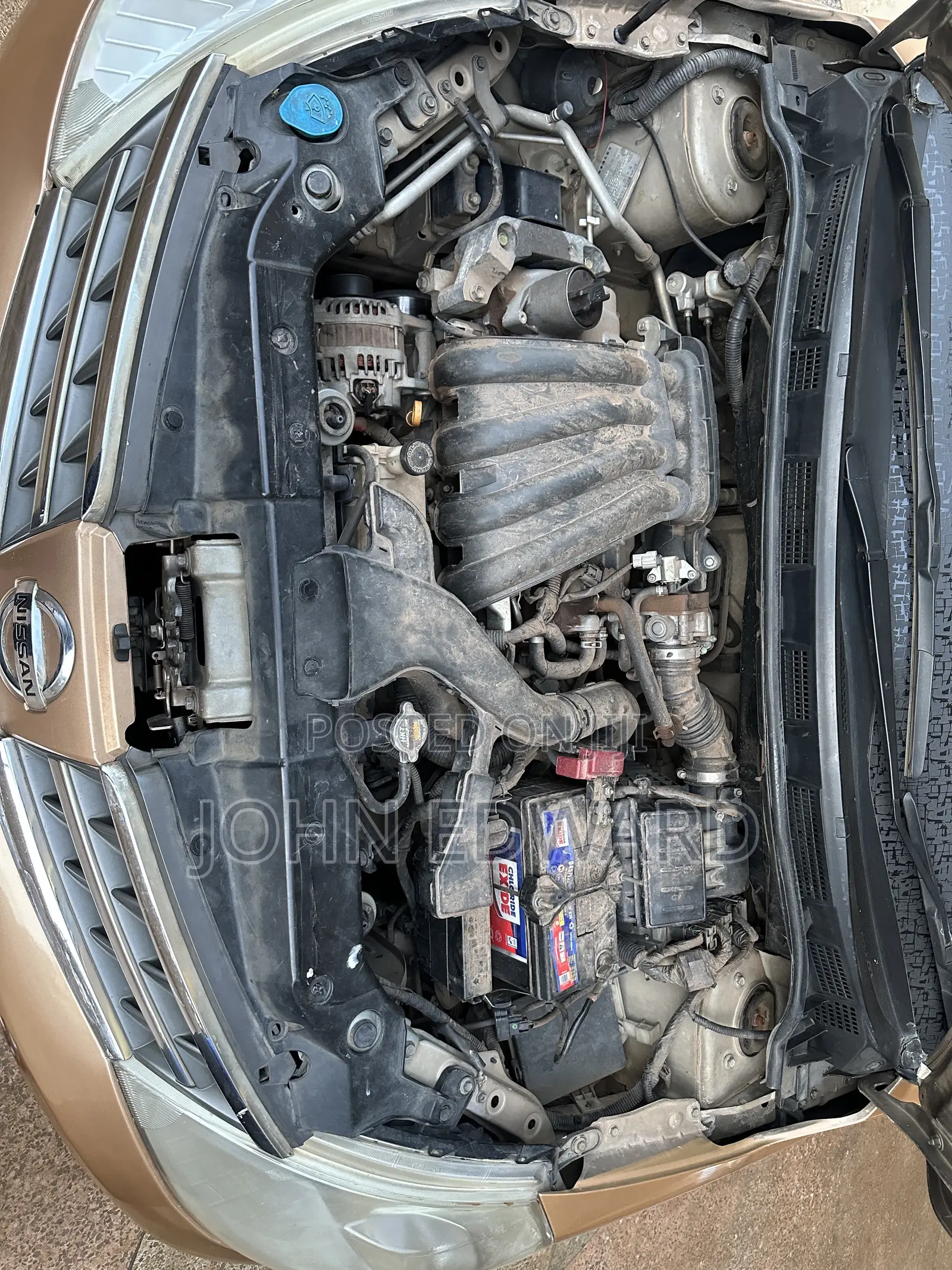 Nissan Tiida 2008 Gold