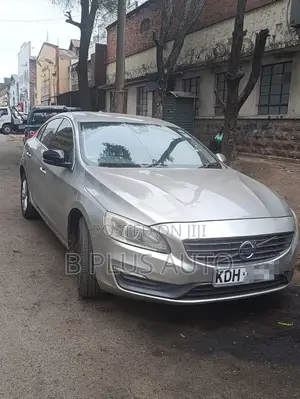 Volvo S60 2014 Silver