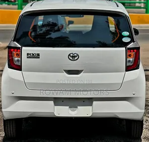Toyota Pixis 2019 White