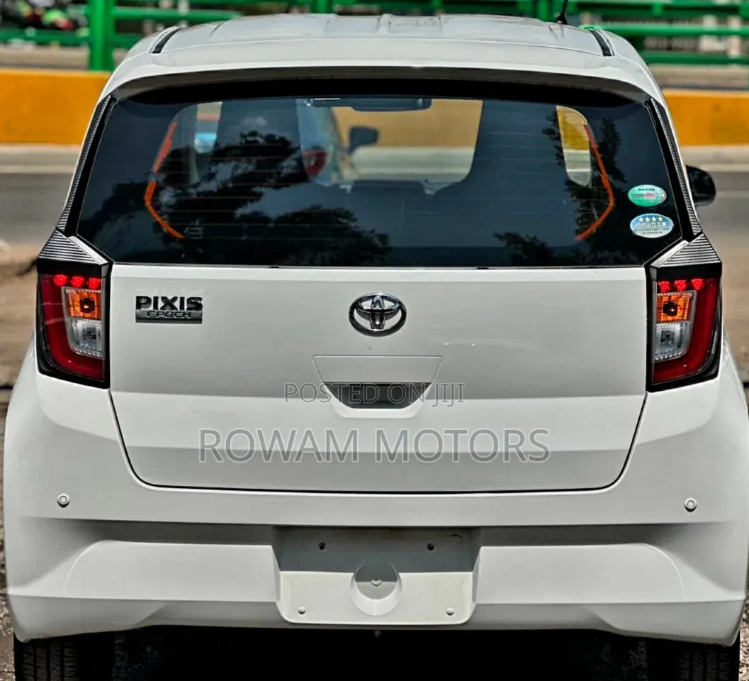 Toyota Pixis 2019 White
