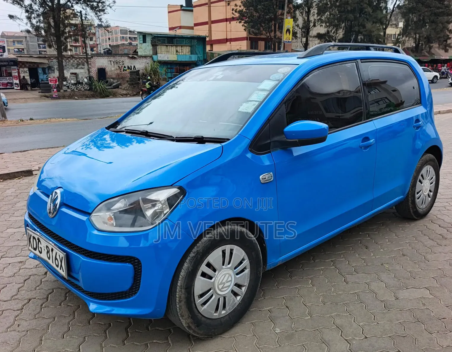 Volkswagen Up 2015 Blue