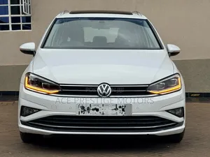 Volkswagen Touran 2019 White