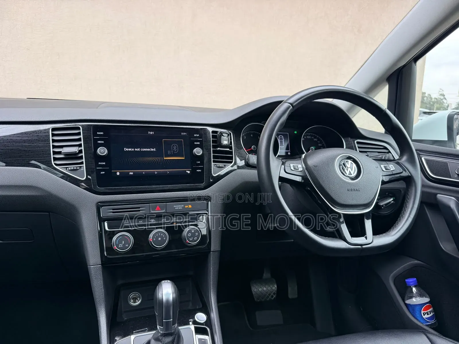 Volkswagen Touran 2019 White