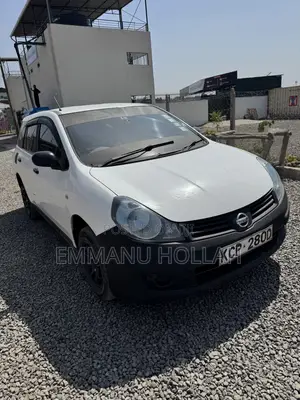 Nissan Advan 2010 White