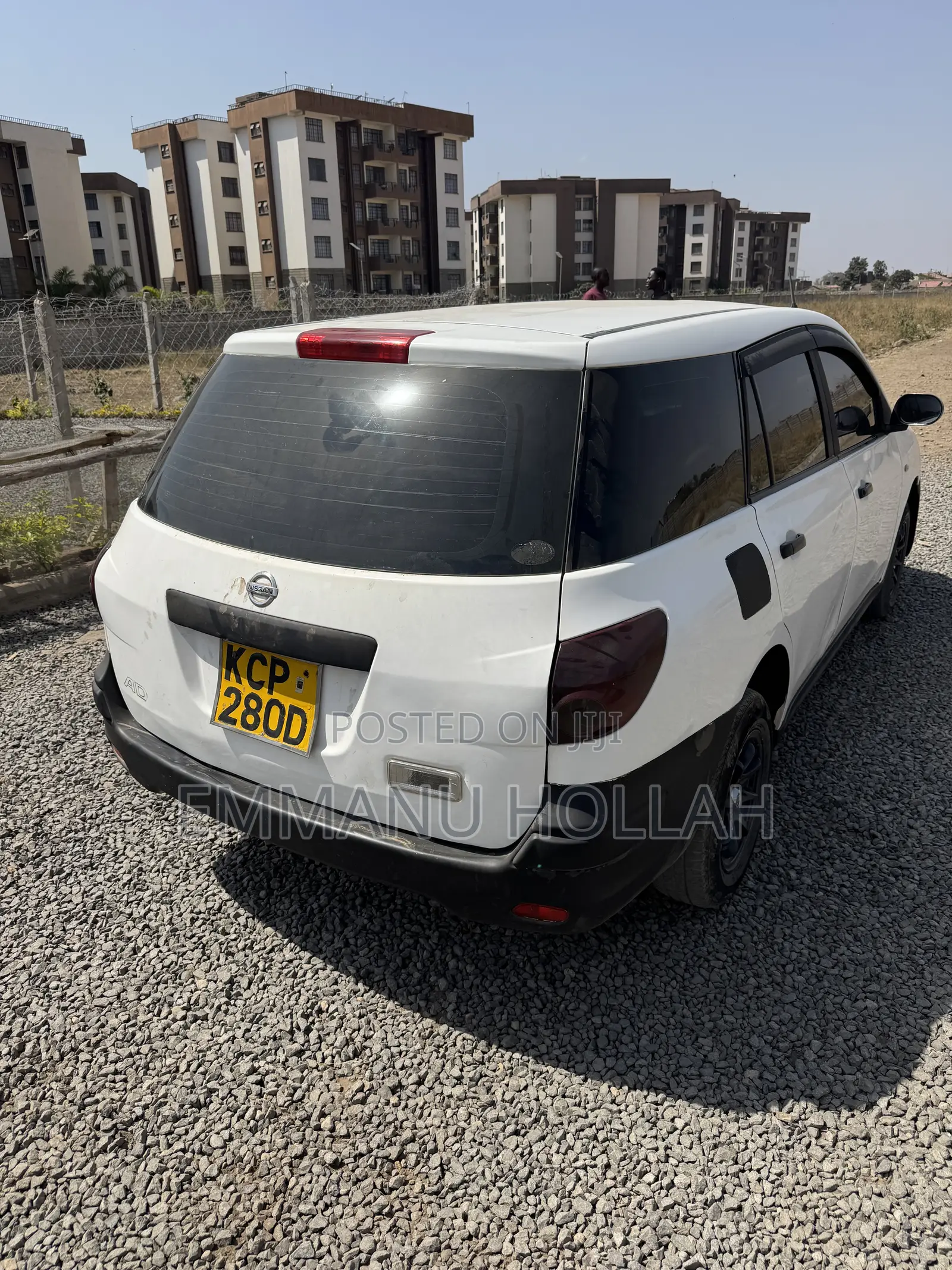 Nissan Advan 2010 White