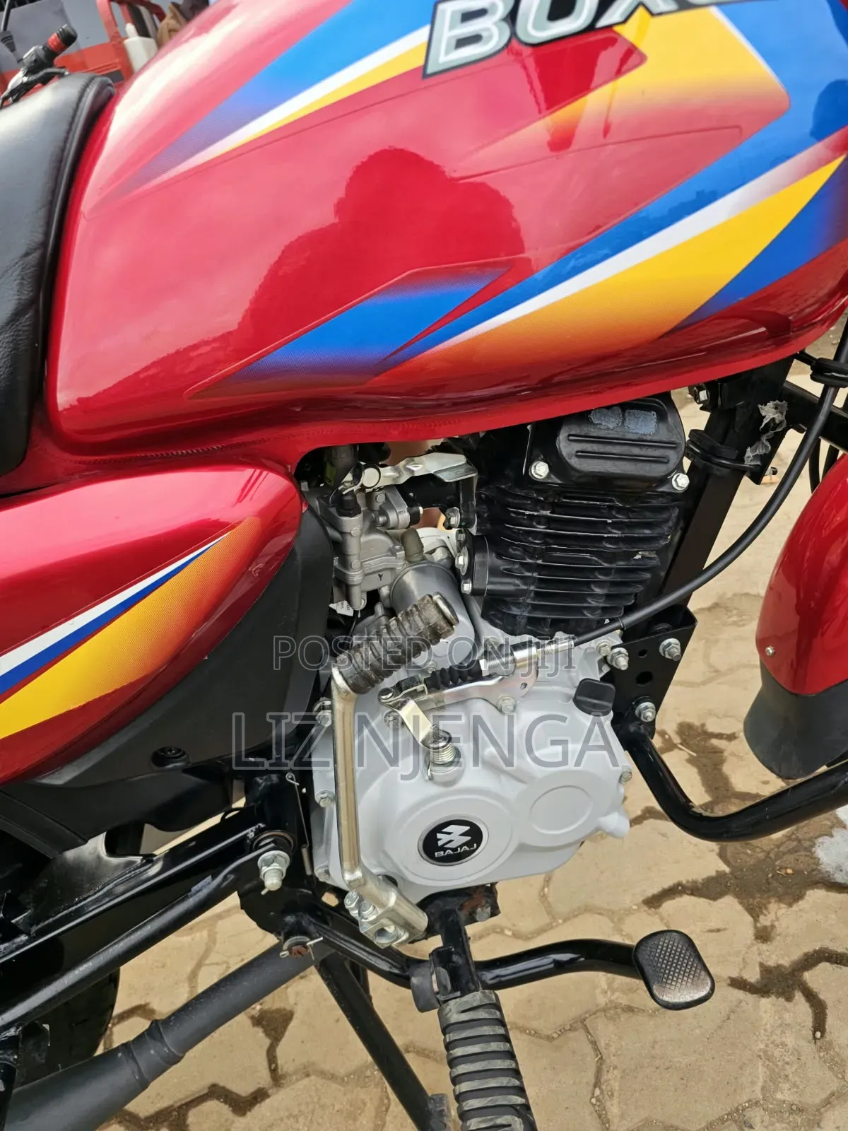 Bajaj Boxer 125 2026 Red