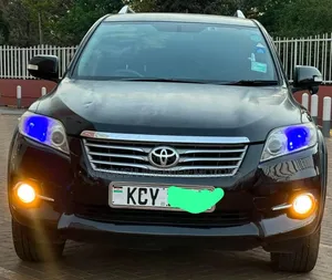Toyota Vanguard 2013 Black