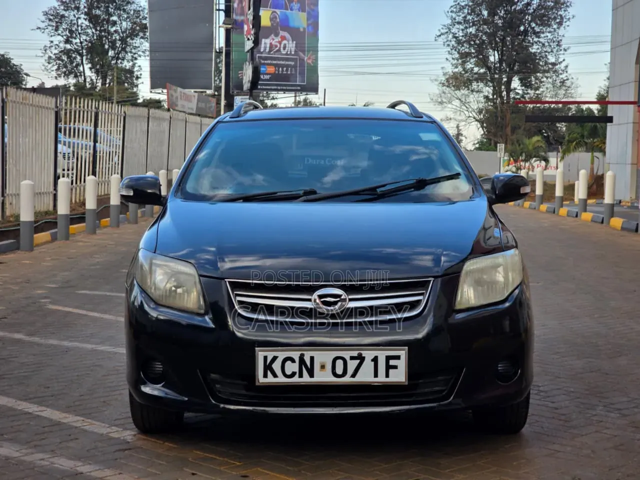 Toyota Corolla Fielder 2010 Black