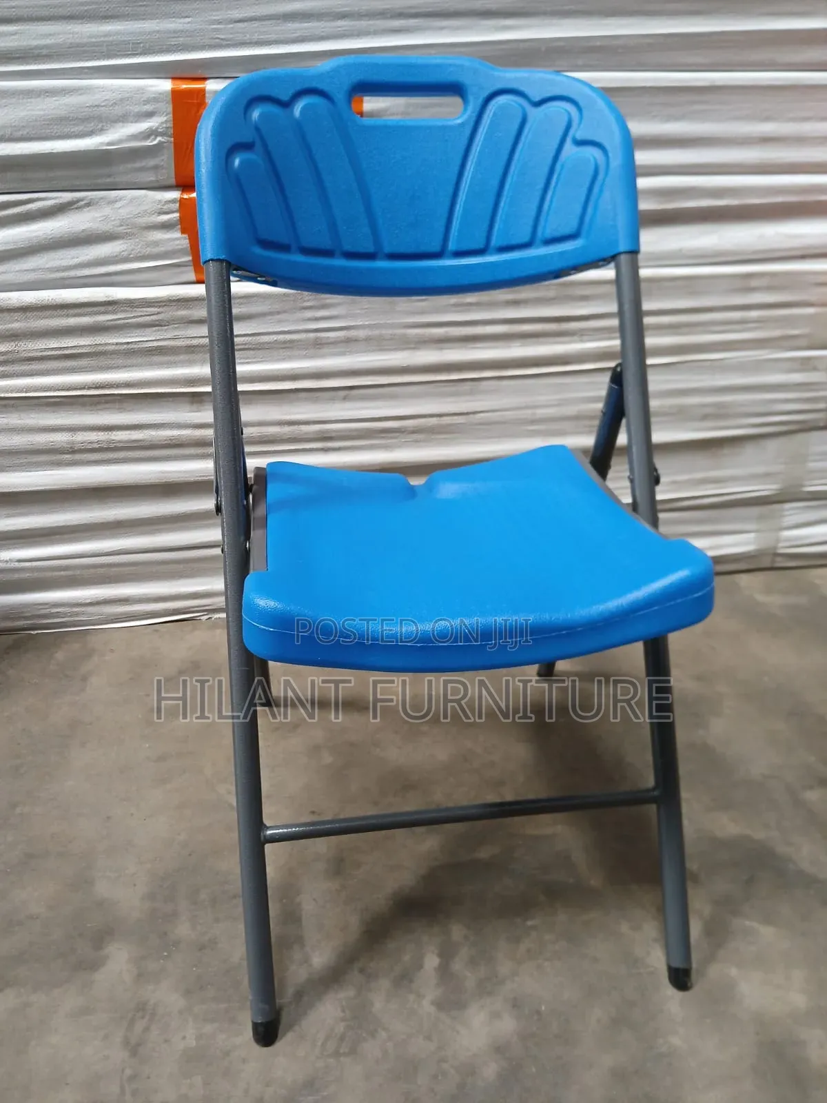 Blue Heavy-Duty Foldable Plastic Chair With Steel Frame