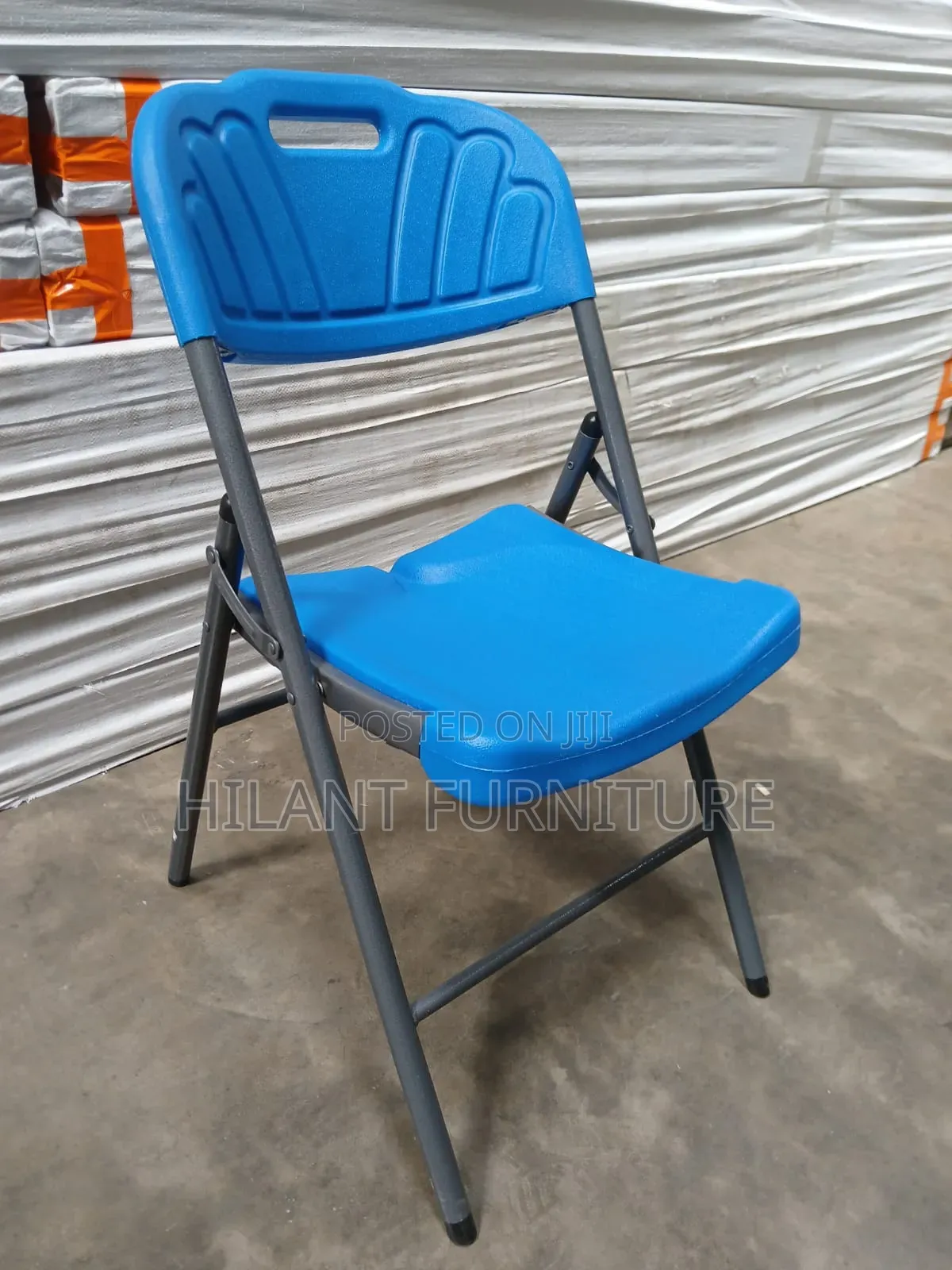 Blue Heavy-Duty Foldable Plastic Chair With Steel Frame