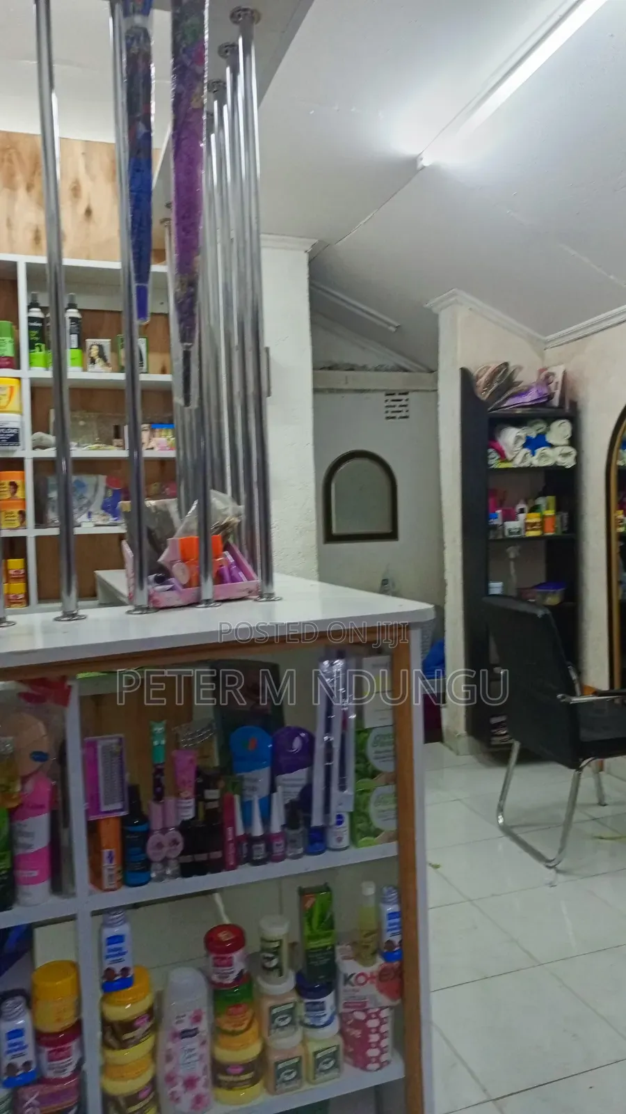 Salon on Sale, Zimmerman