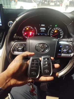 Toyota Land Cruiser Car Key Programming
