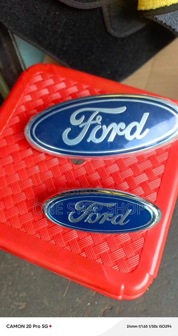 9cm Ford Oval Logo Badge With Blue Background