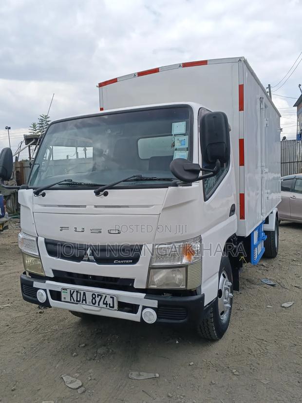 Mitsubishi Canter 4d33 14fit Long 2014 White