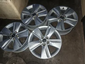 Toyota Rav4, Harrier,vangurd, Alphard,17inch Rims