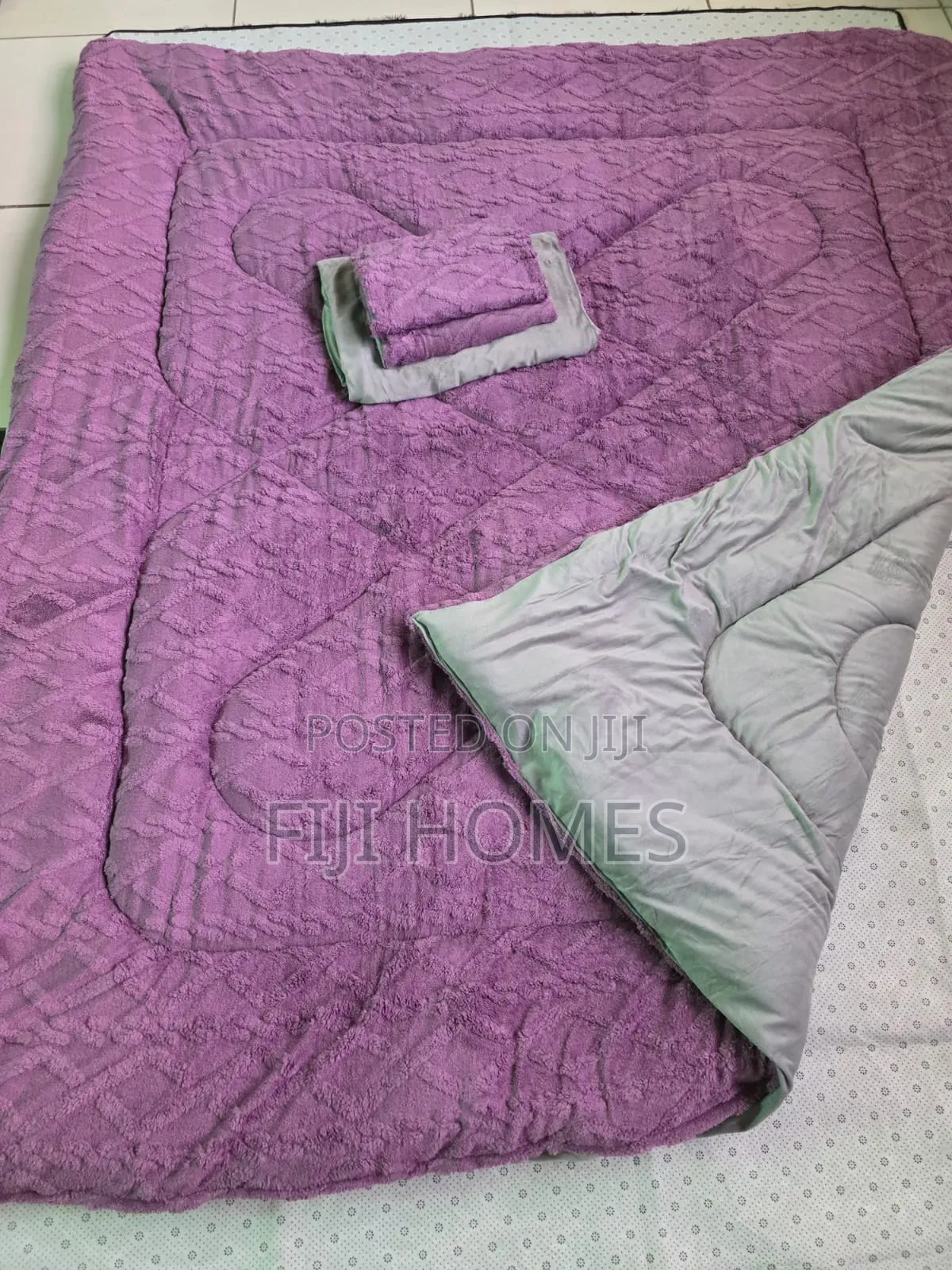 4pc Warm Heavy Sherpa Fleece Duvet Set | 6x6/6x7