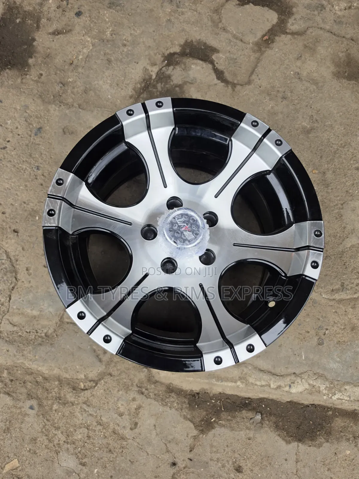 RIMS SIZE (15) TOYOTA HILLUX /Pickups, Matatus (5 HOLES) Set of 4.