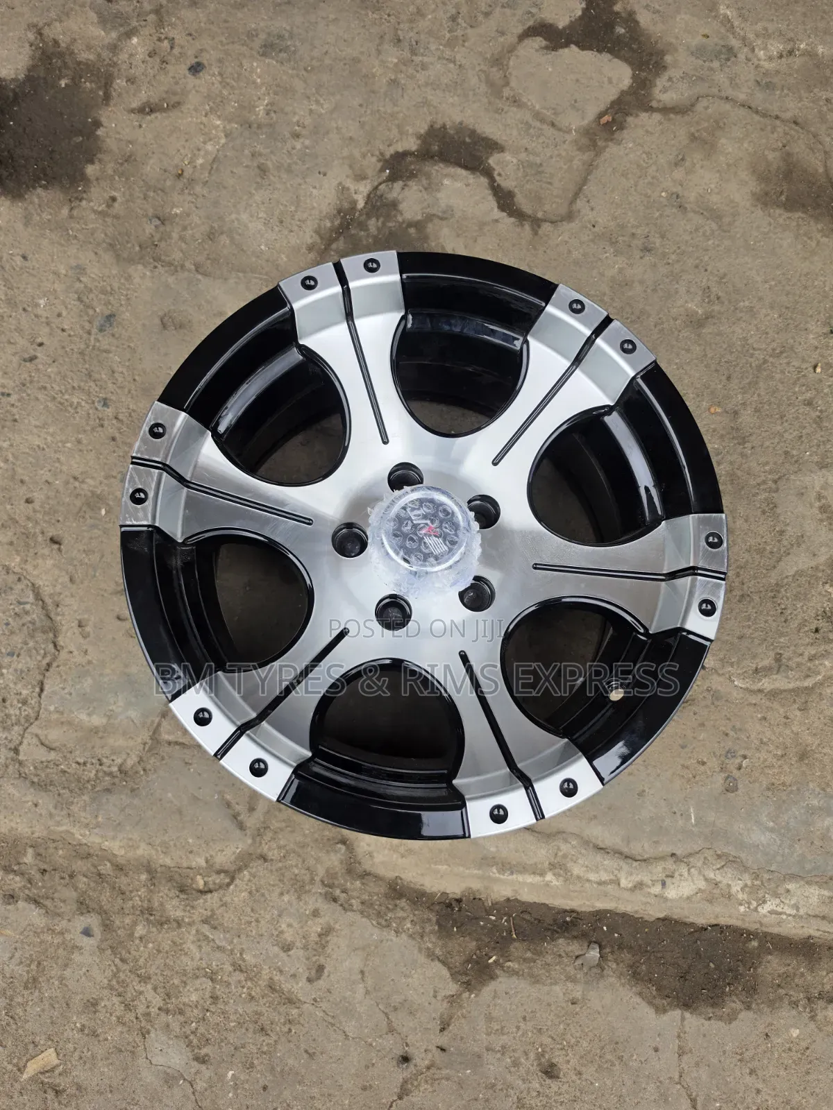 RIMS SIZE (15) TOYOTA HILLUX /Pickups, Matatus (5 HOLES) Set of 4.