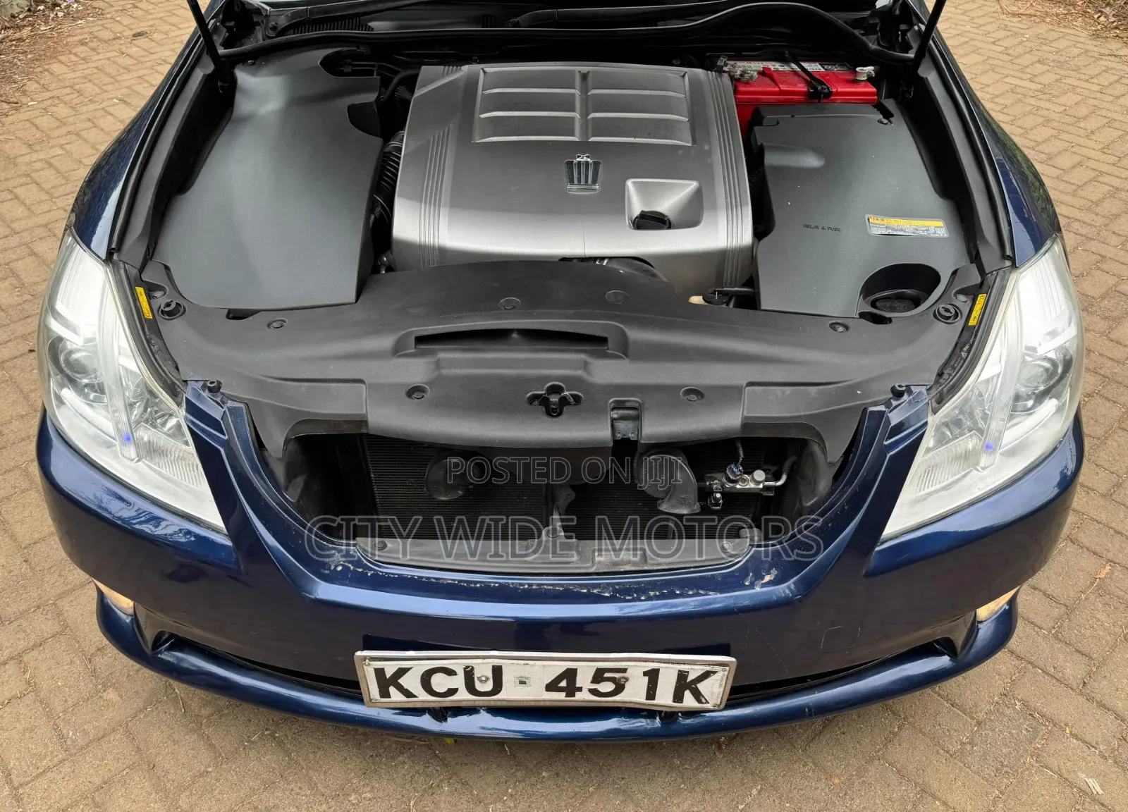 Toyota Crown 2012 Blue