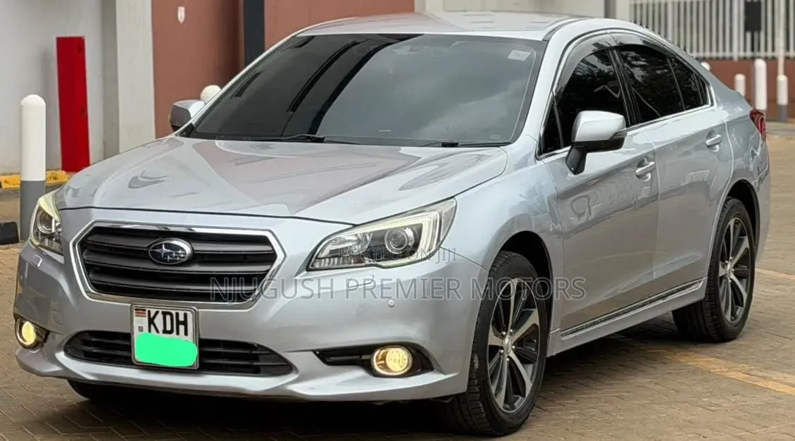 Subaru Legacy 2014 White