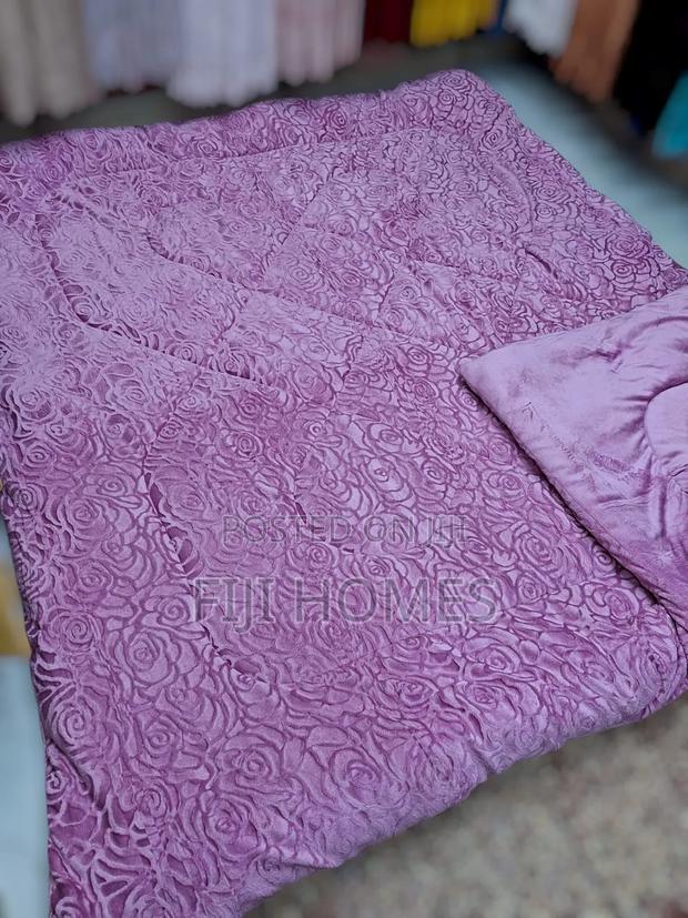 Plain Cabbage Print Single Duvet | 200x230cm - thumbnail 4